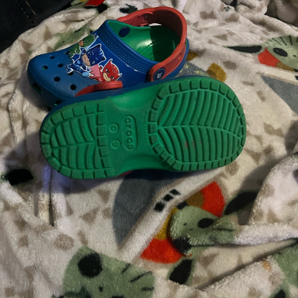Crocs